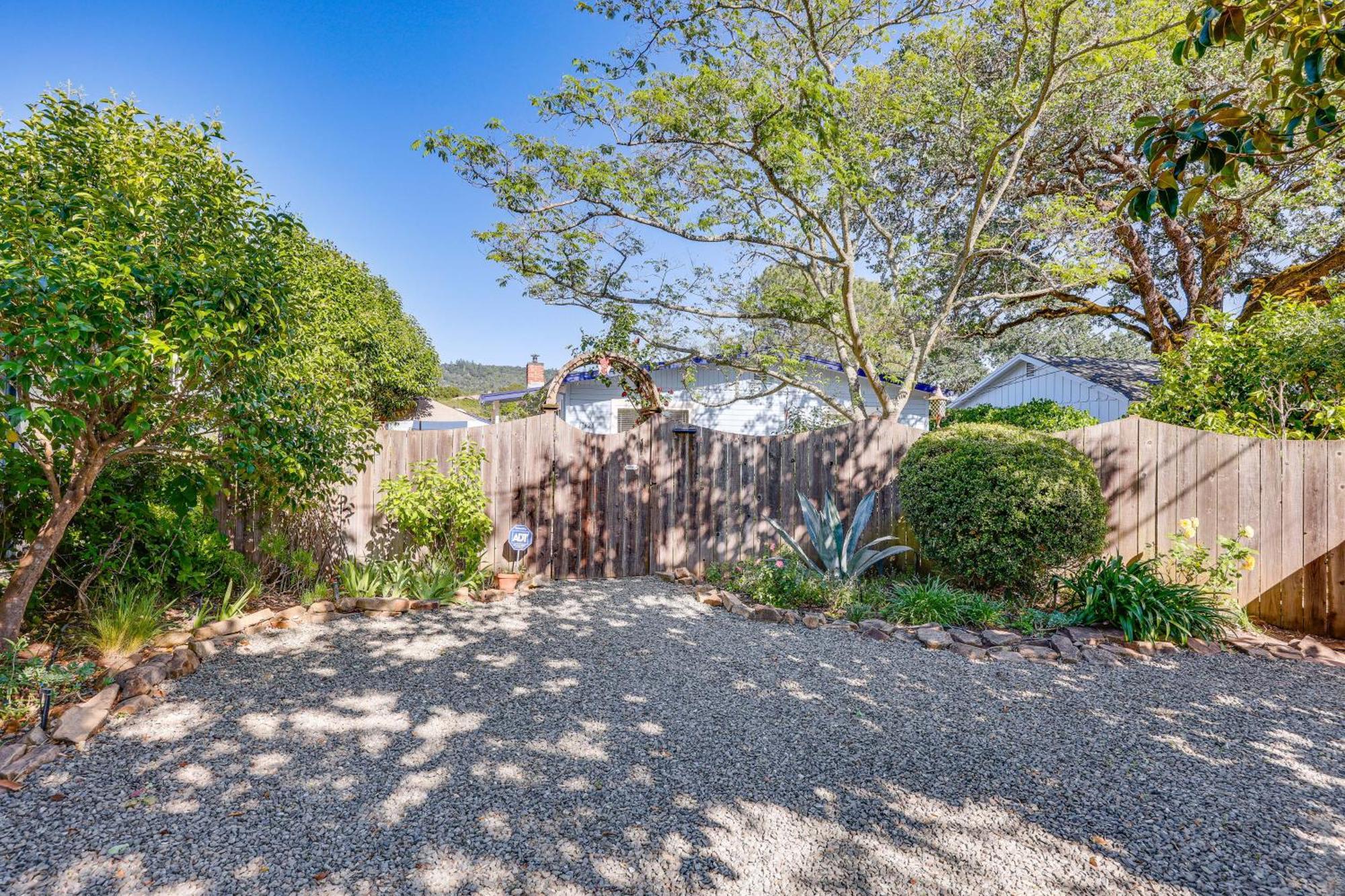 Romantic Casita With Garden And Deck 2 Miles To Plaza! Sonoma Eksteriør billede