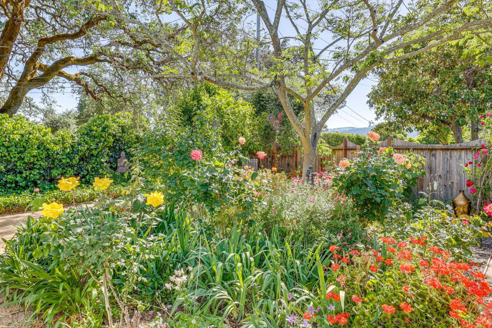 Romantic Casita With Garden And Deck 2 Miles To Plaza! Sonoma Eksteriør billede